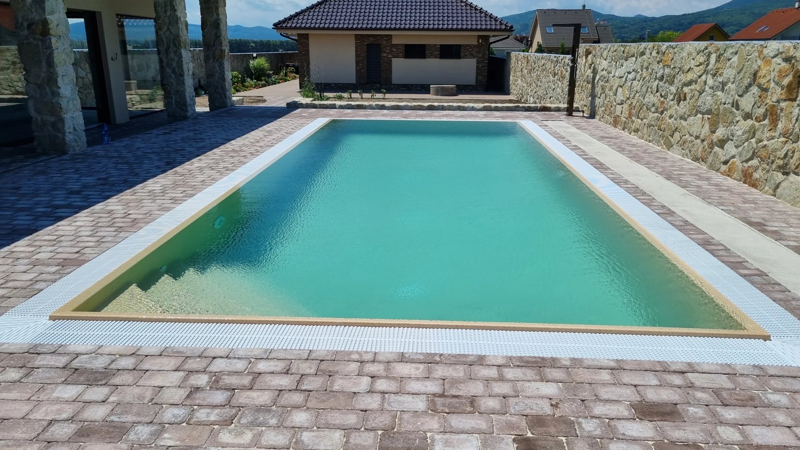 AQUASPARK M – väčší privátny bazén